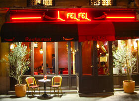 "Photo of L Felfel"